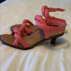 Vionic Coral Knotted Sandals
